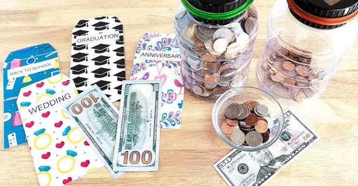 Sinking Funds for Single Parents: What to Save for First